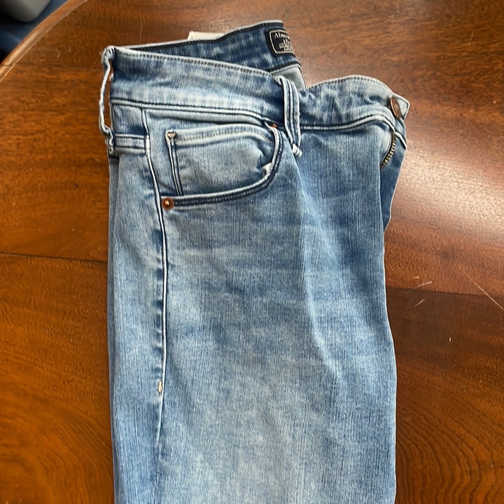 Abercrombie skinny jeans light blue good shape